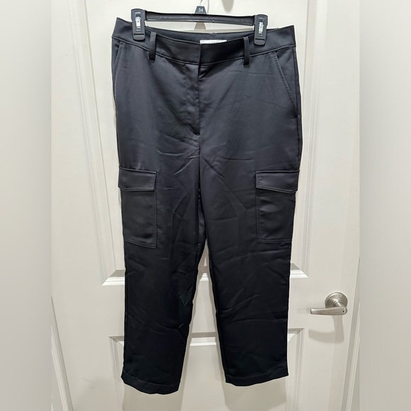 NWT LOFT women’s size 8 black cargo satin pants - Picture 6 of 9